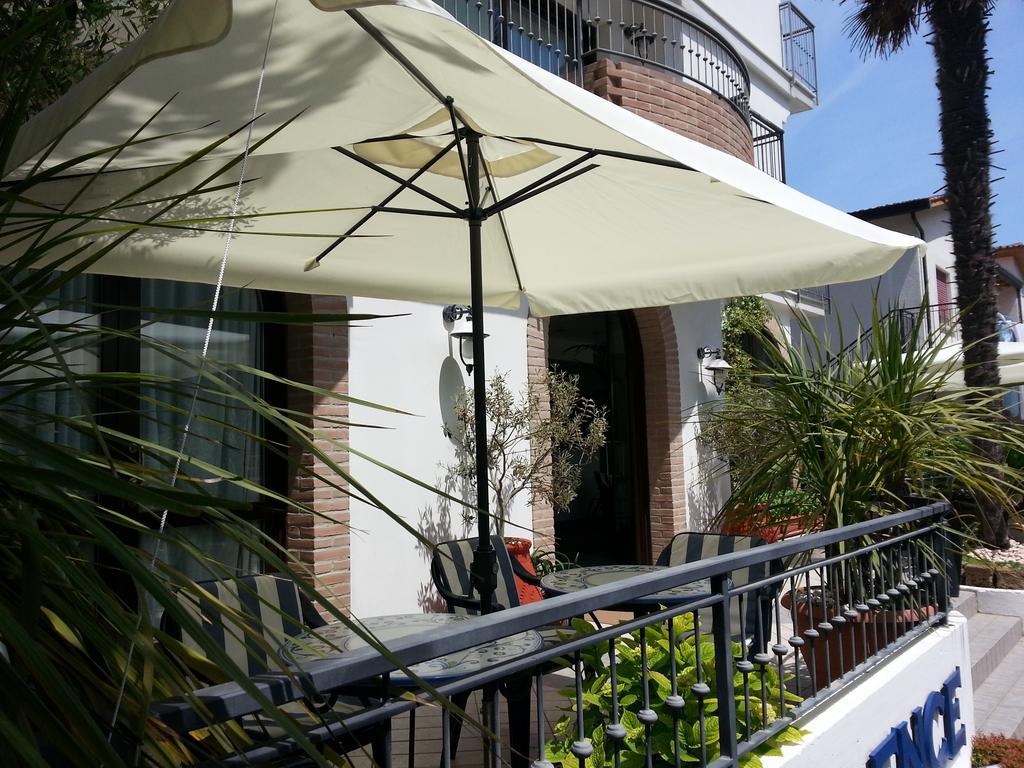Ilios Residence Τζεσόλο Λίντο Εξωτερικό φωτογραφία